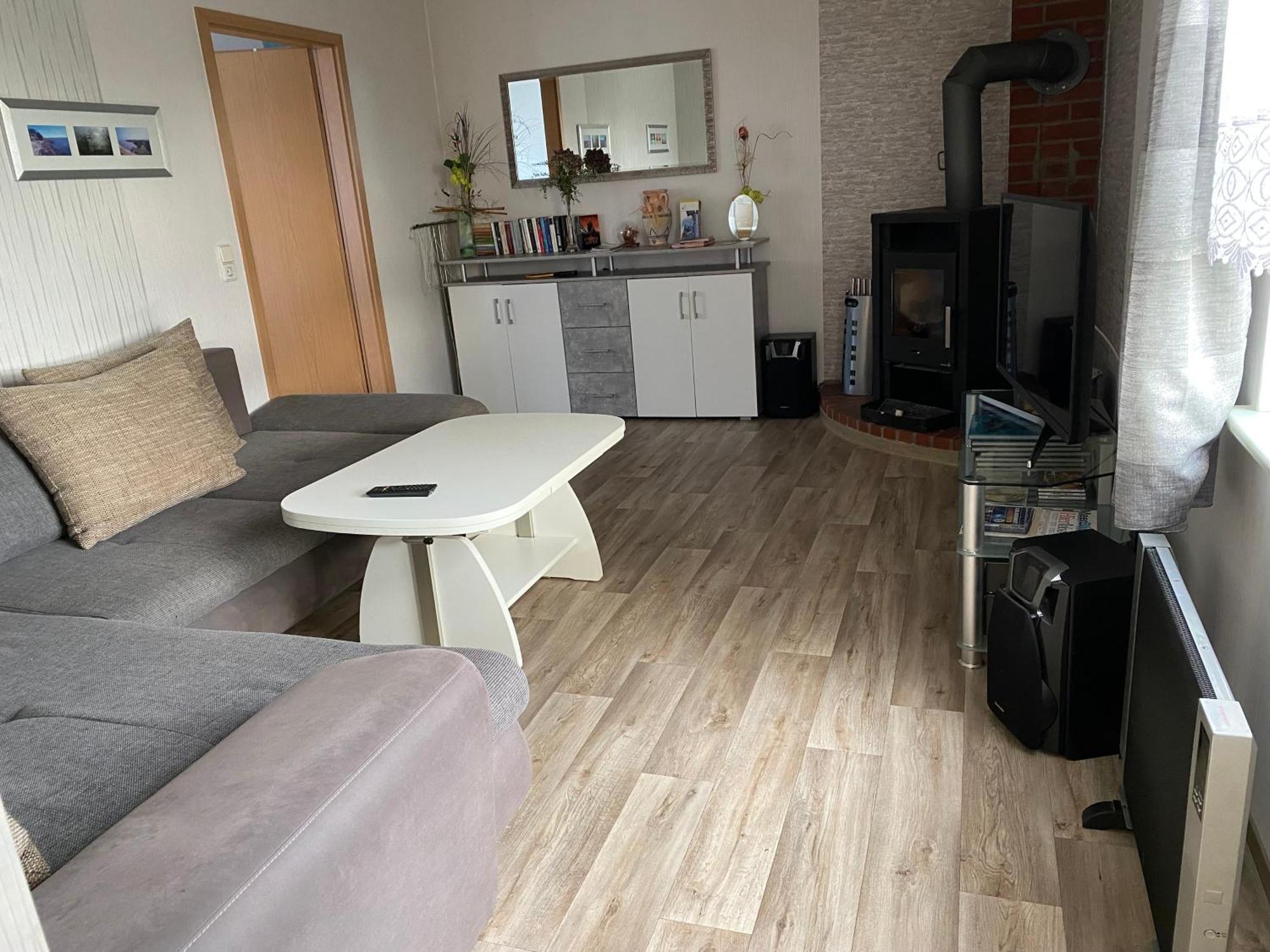 Thees Apartment Ummanz